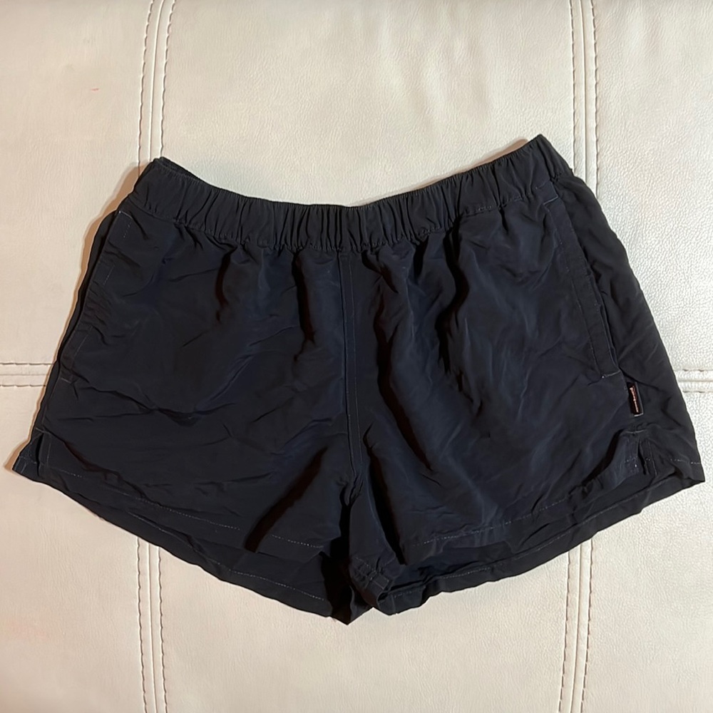 Patagonia Black Shorts Size: M